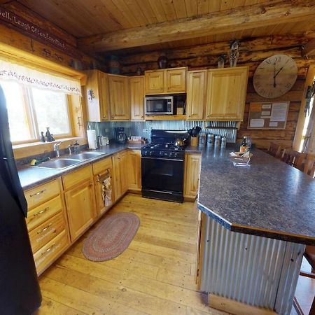 Canyon View Family Cabin, Deck, Tv Room, Games, Bbq, Campfire Монтичелло Экстерьер фото