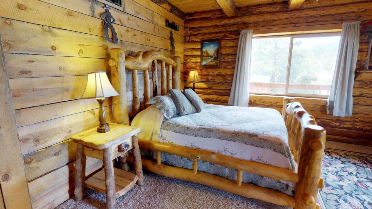 Canyon View Family Cabin, Deck, Tv Room, Games, Bbq, Campfire Монтичелло Экстерьер фото