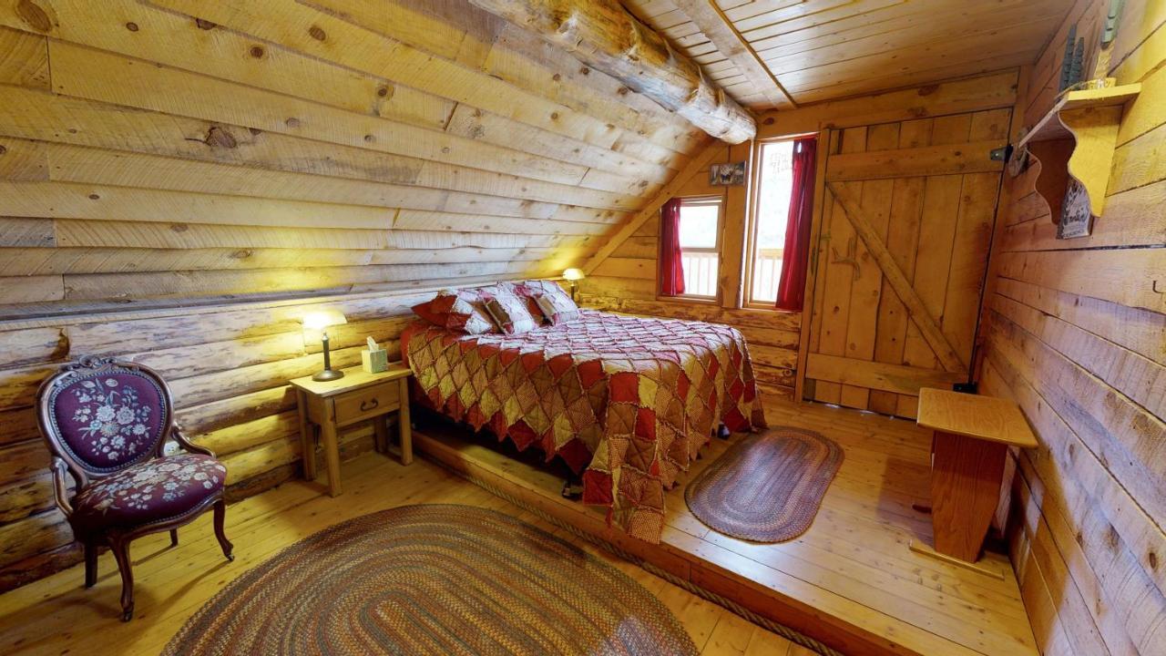 Canyon View Family Cabin, Deck, Tv Room, Games, Bbq, Campfire Монтичелло Экстерьер фото
