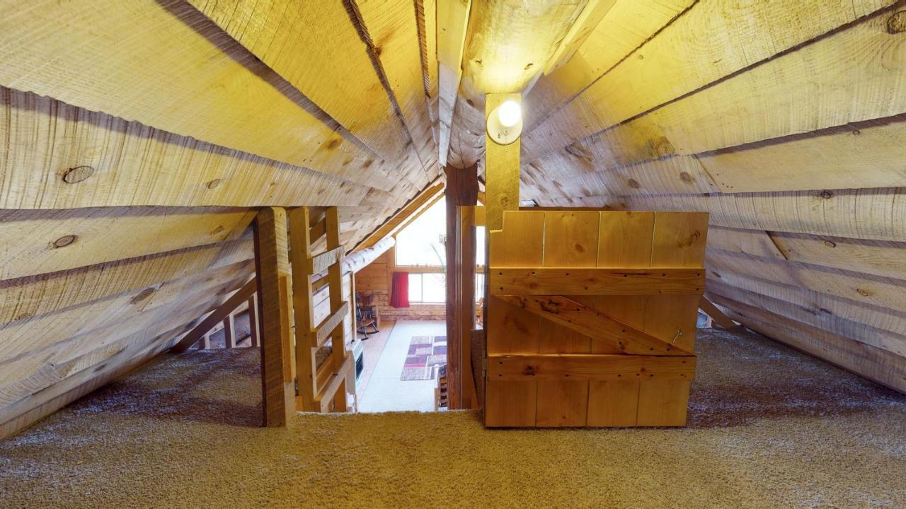 Canyon View Family Cabin, Deck, Tv Room, Games, Bbq, Campfire Монтичелло Экстерьер фото